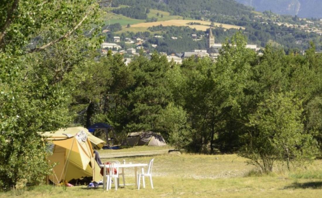Camping Le Petit Liou *** — Campingplatz in Embrun