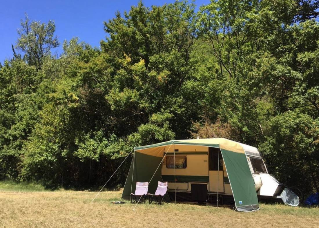 Camping Le Pas de Ceilhes (Naturisten Camping) — Campingplats in Fondamente