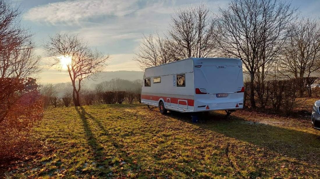 Camping les Hirondelles — Kamp yeri in Bourg-Sainte-Marie / Provence-Alpes-Côte d'Azur