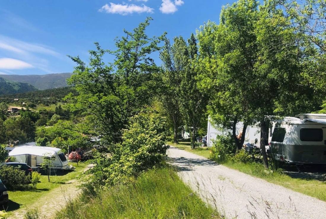 Camping Les Hauts de Rosans **** — Campingplats in Rosans 