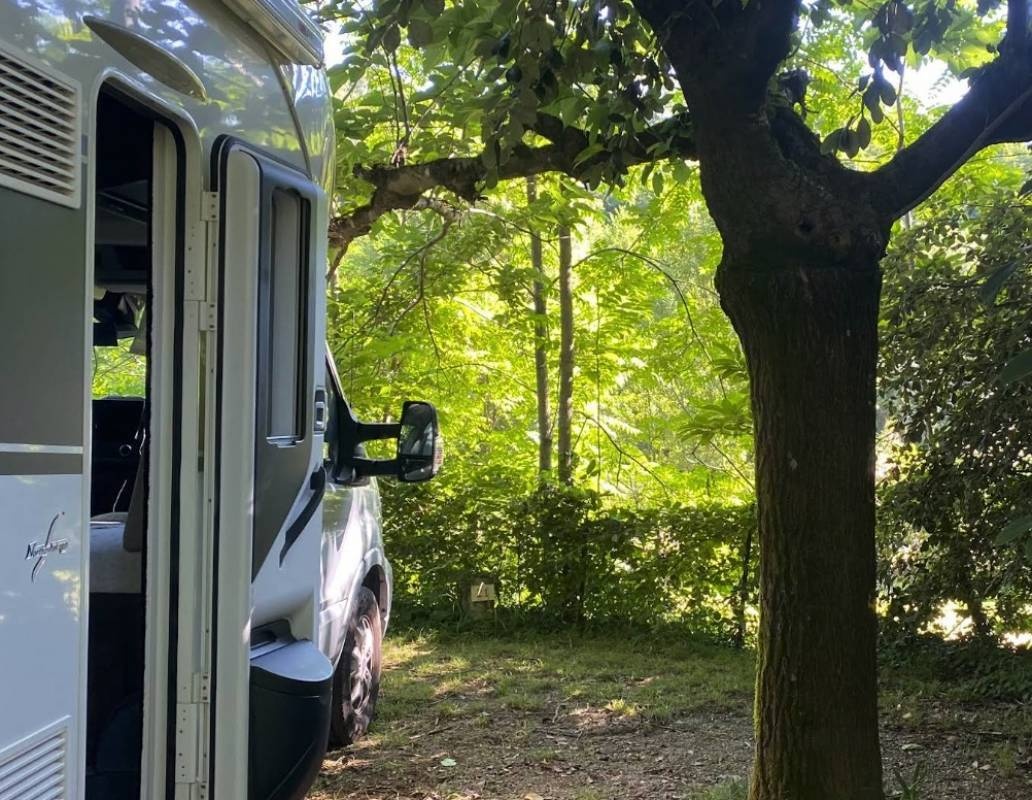 Camping Le Font du Merle ** — Camping in Branoux-les-Taillades
