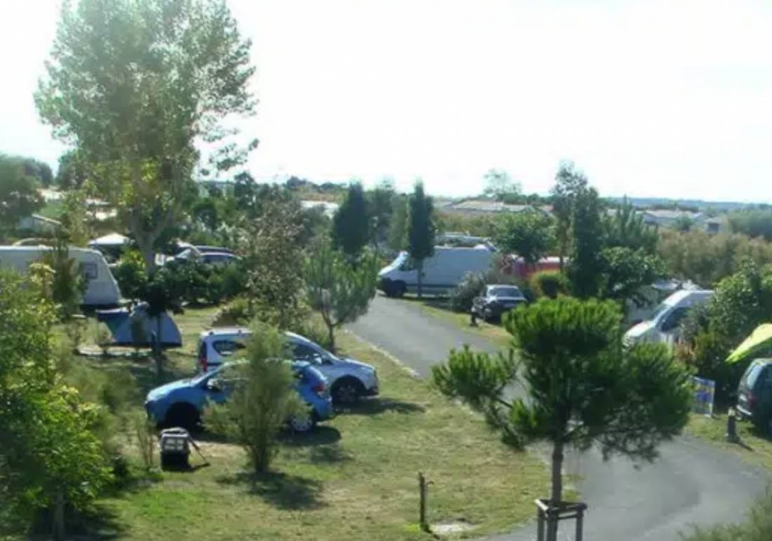 Camping Paradis Grand R **** — Camping Site in La Faute-sur-Mer