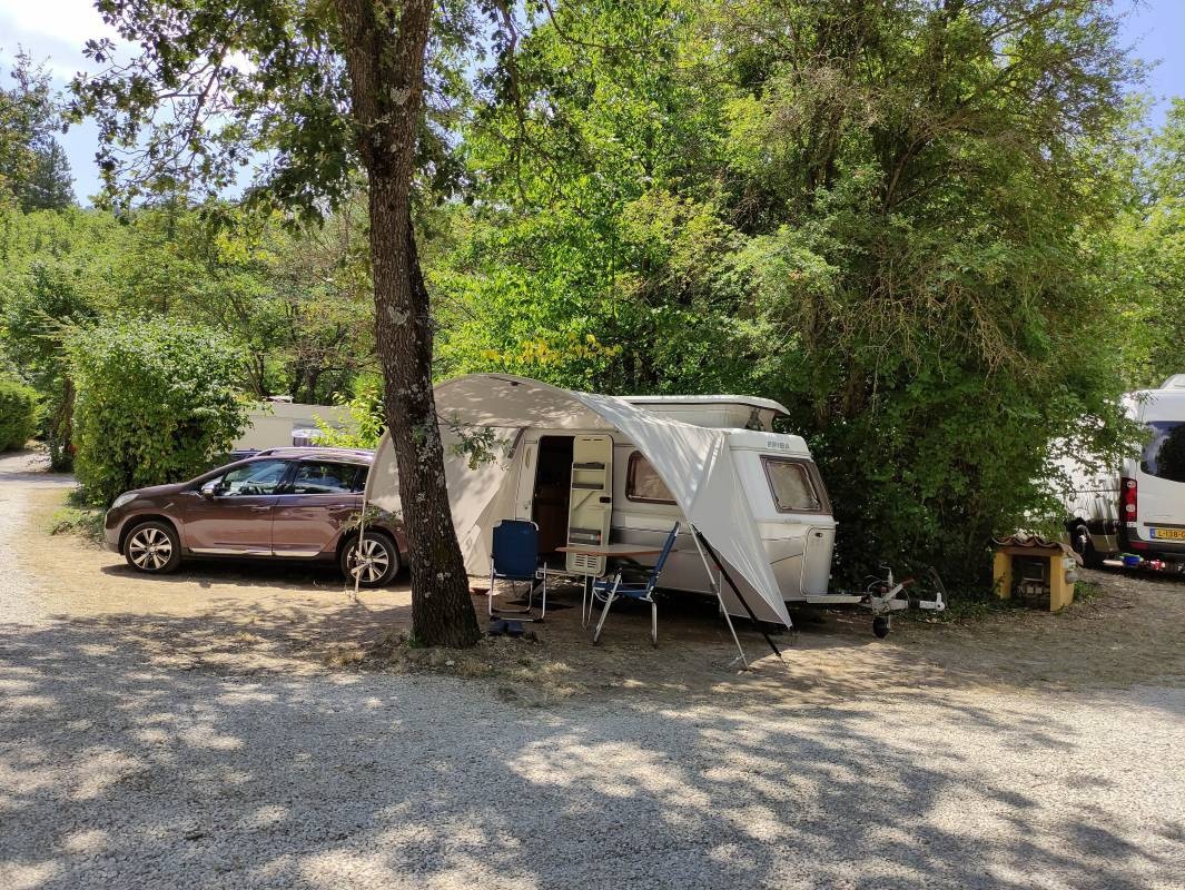 Camping le Luberon **** — Kamp yeri in Apt / Nouvelle-Aquitaine
