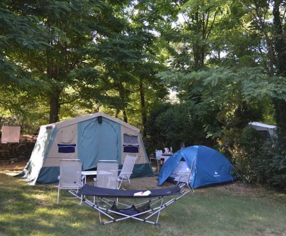 Camping Le Mas Du Serre ** — Kemping in Gravières