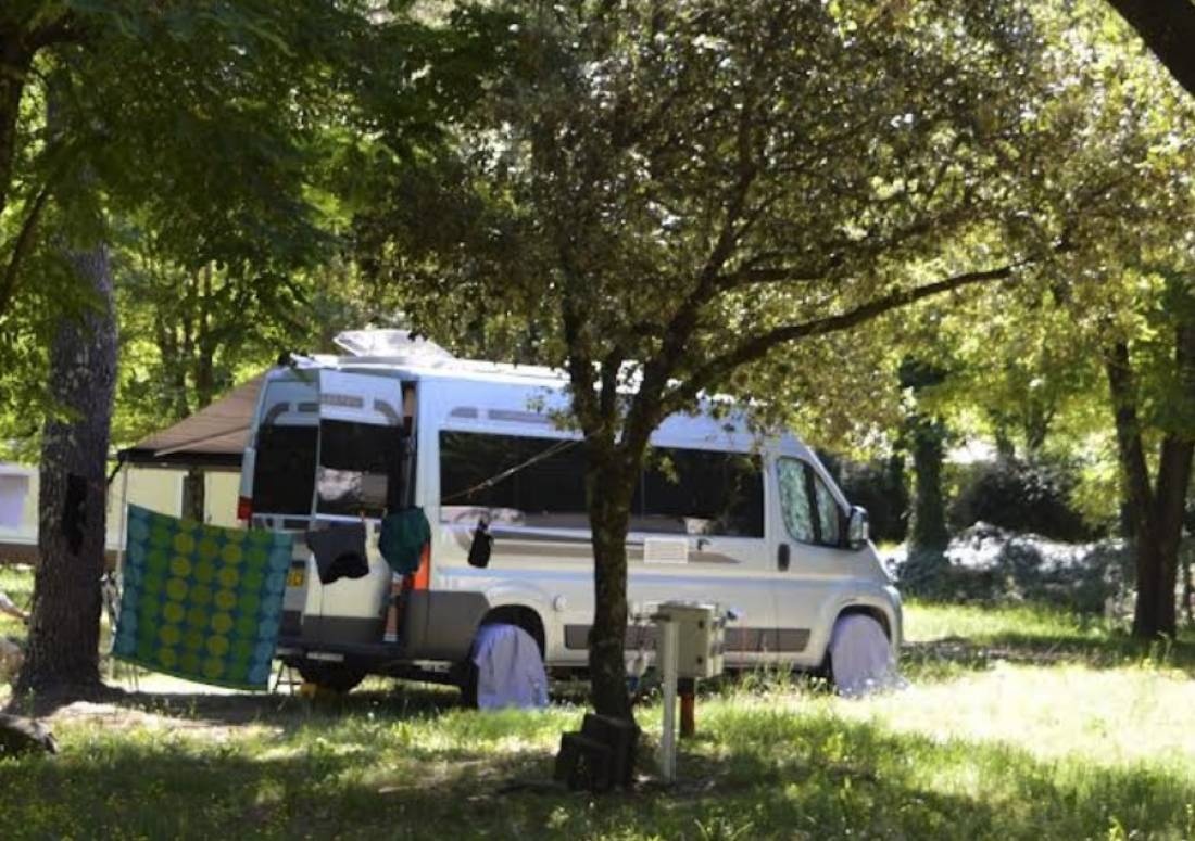 Camping Le Mas Du Serre ** — Campingplads in Gravières