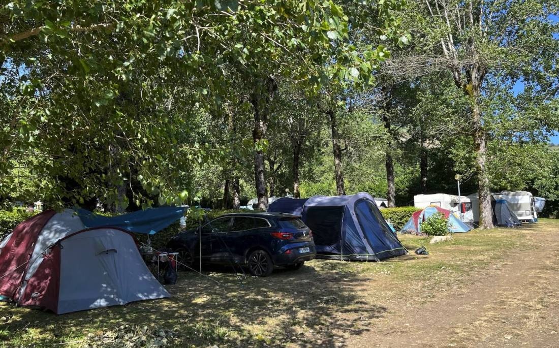 Caravaneige Les Clarines *** — Cámping in La Bourboule