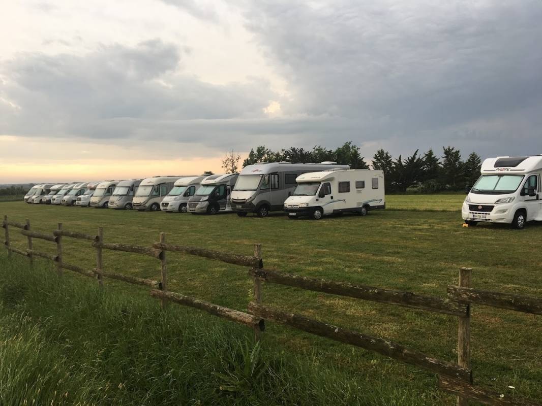 Camping Les Dunes — Kamp yeri in Talmont-Saint-Hilaire