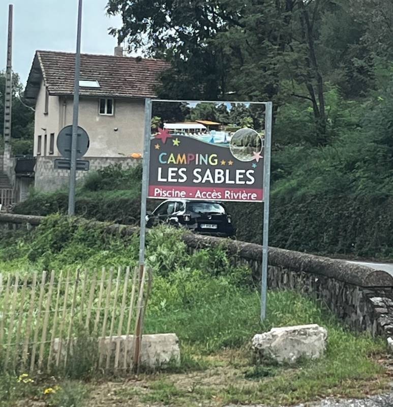 Camping Les Sables *** — Camping in Tournon-sur-Rhône