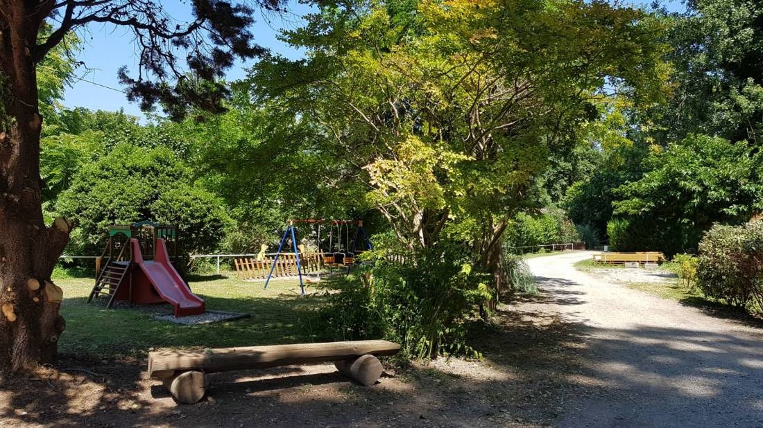 Camping Bois & Toilés *** — Camping in Saint-Rambert-d'Albon / Bretagne