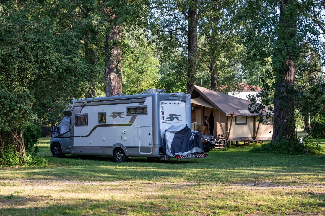 Camping Bois & Toilés *** — Cámping in Saint-Rambert-d'Albon 