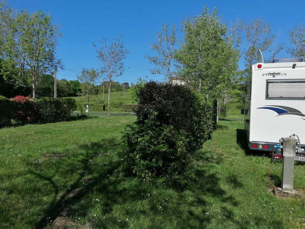 Camping Camp Municipal La Bâtisse — Kemp in Réalmont / Occitanie