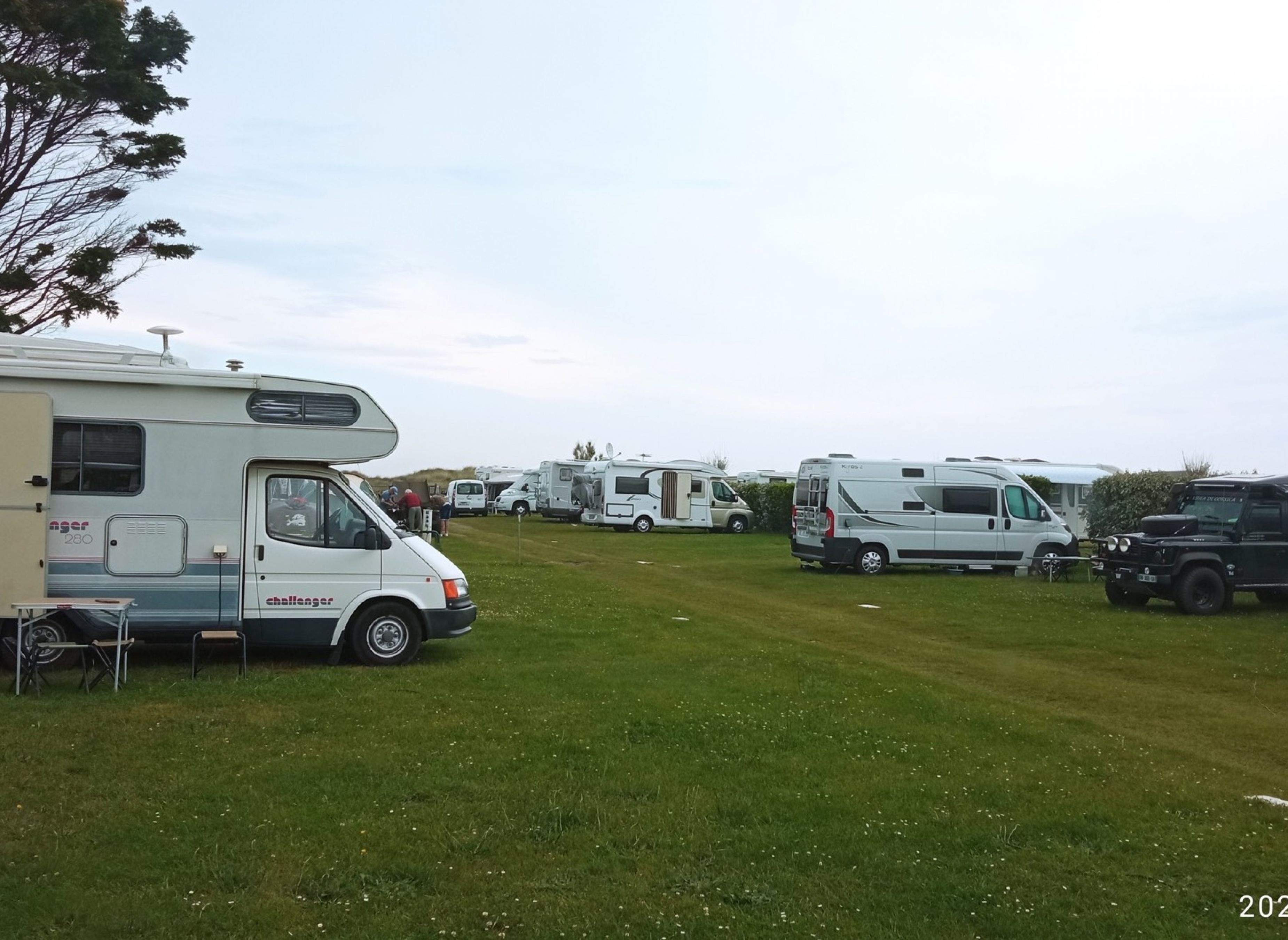 Camping municipal Canadian Scottish** — Campingplass in Graye-sur-Mer / Normandie