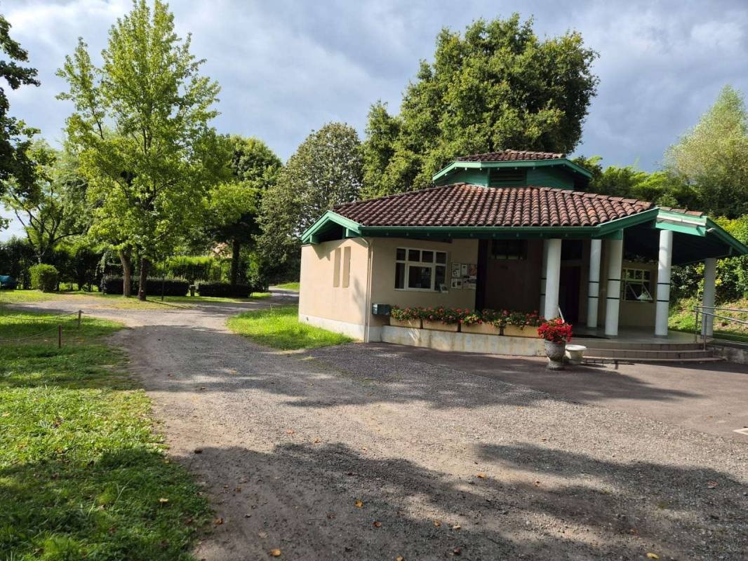 Camping Municipal La Galupe — Kemp in Sorde-l'Abbaye