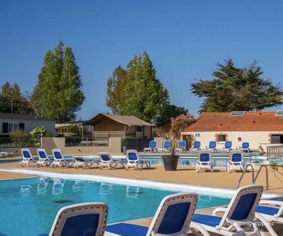 Camping Eden Villages La Pointe Saint-Gildas *** — Camping Site in Préfailles