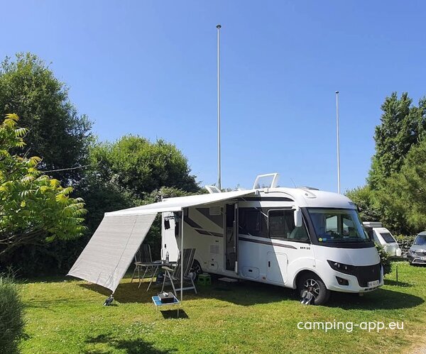 Camping Eden Villages La Pointe Saint-Gildas *** — Photo 3