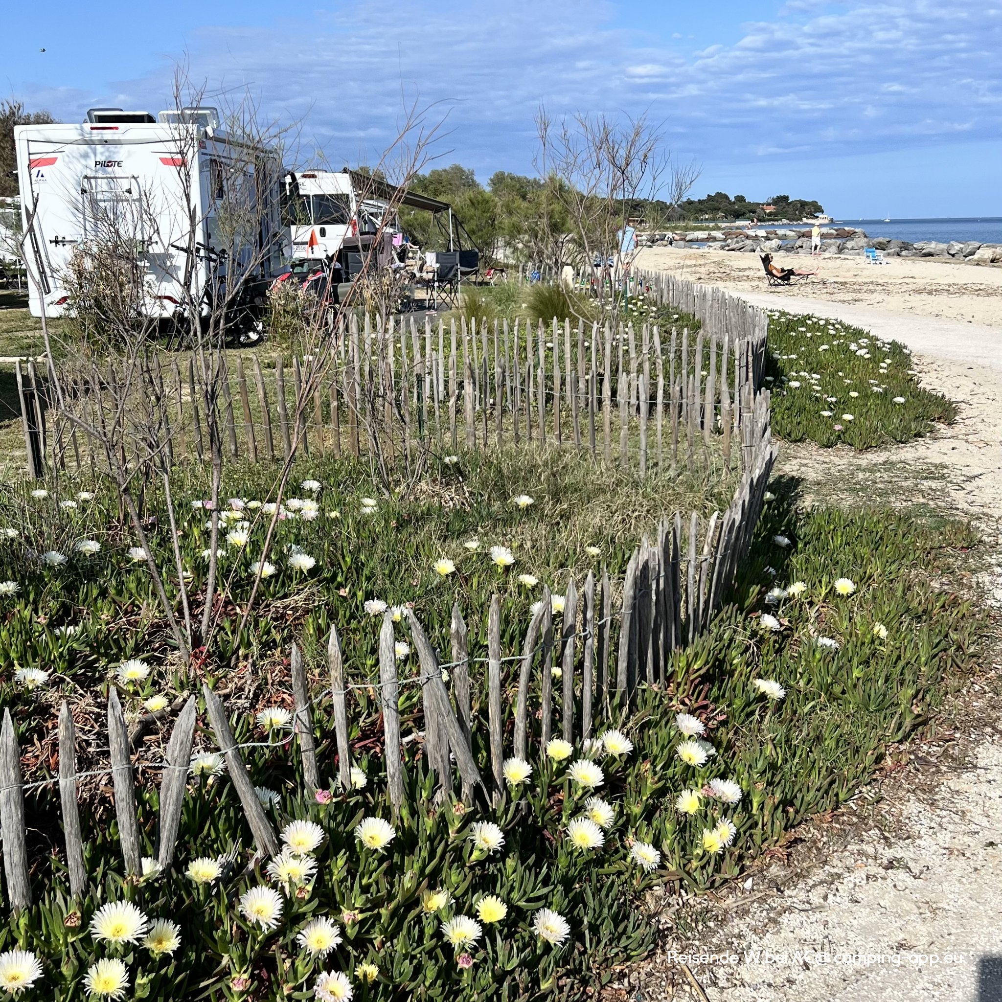 Camping de la Plage — Kamp yeri in Grimaud / Provence-Alpes-Côte d'Azur