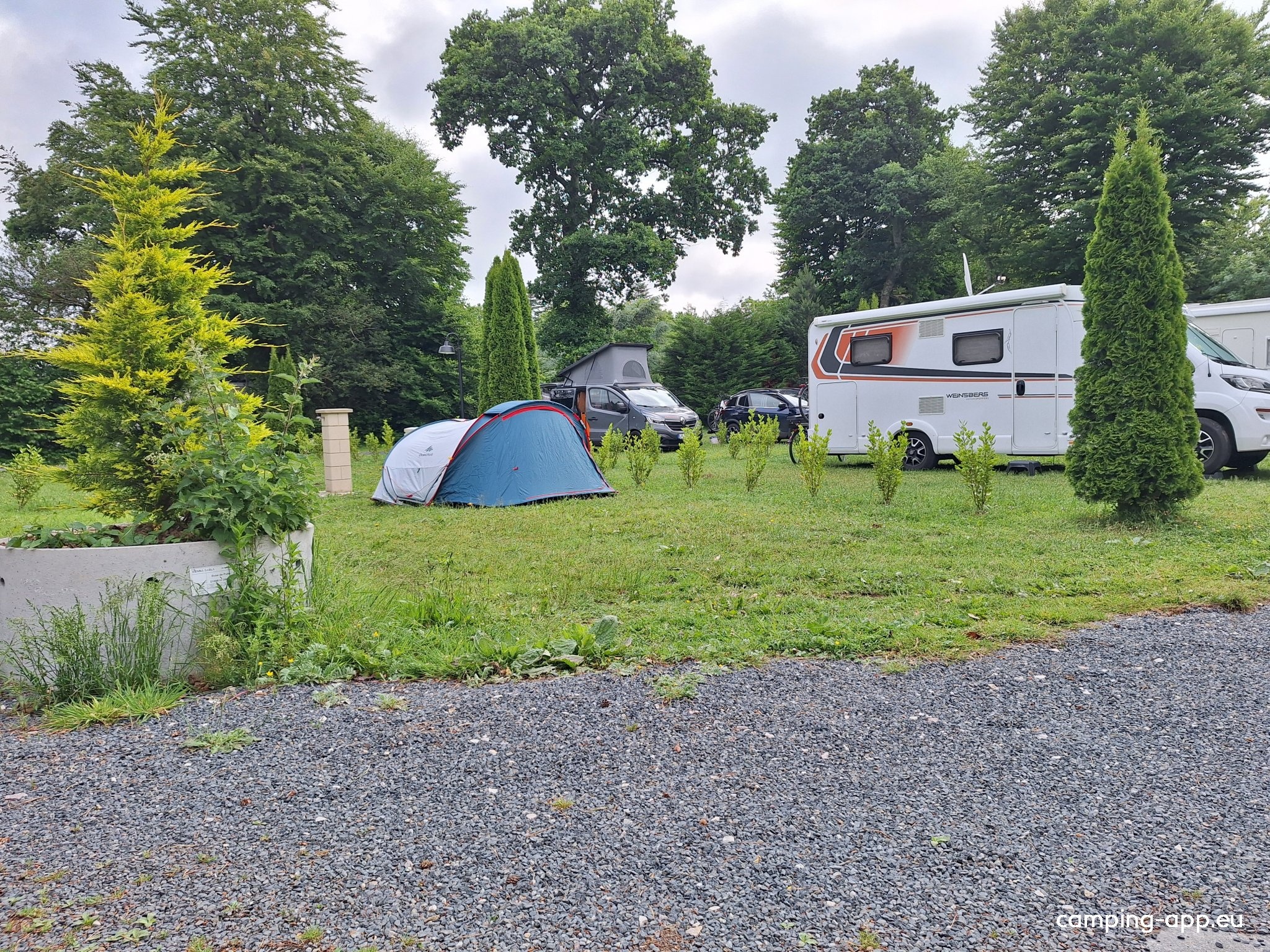 Camping Le Village Vert — Campingplads in Tollevast