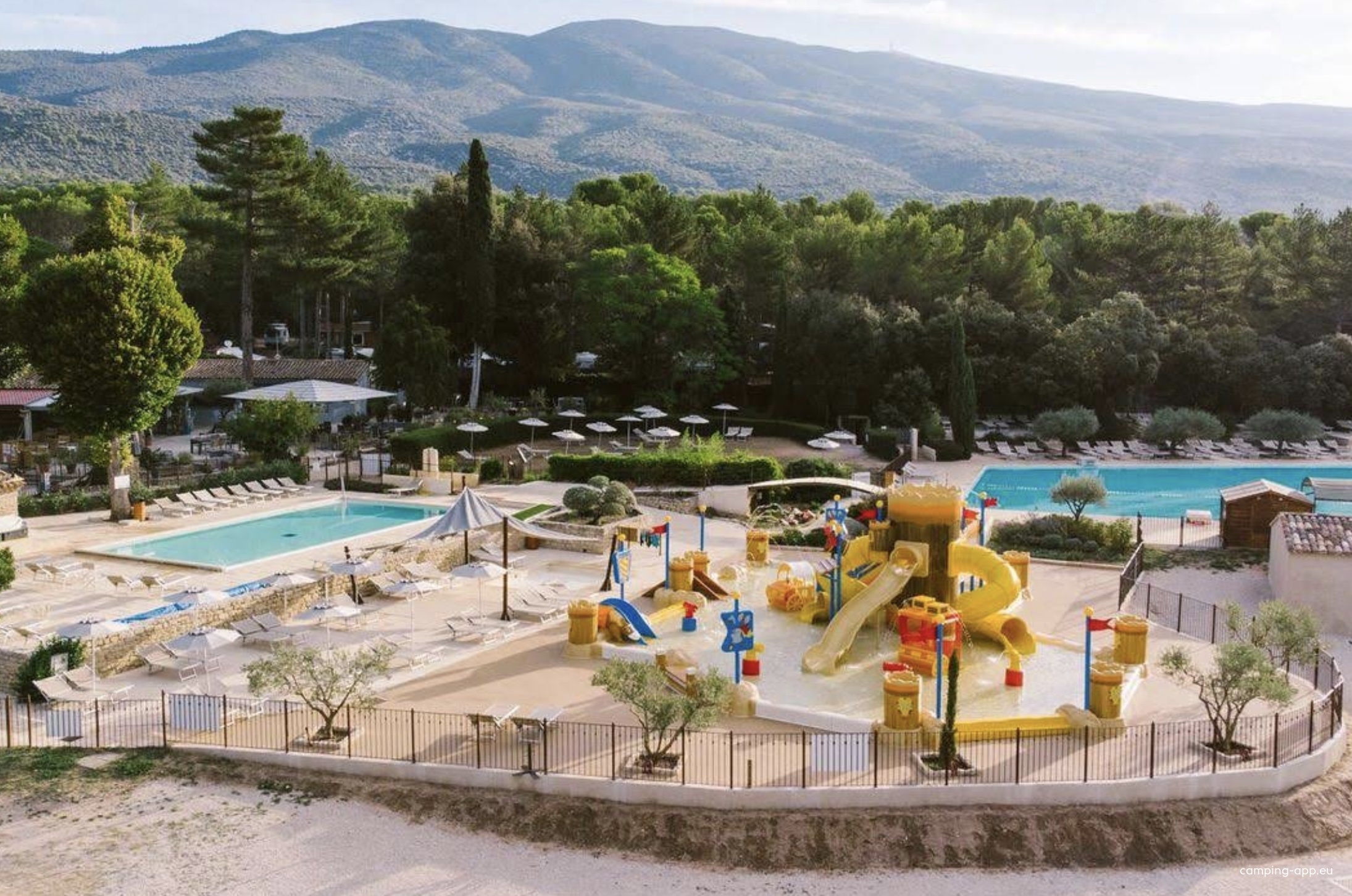 Domaine de Bélézy (FKK) — Camping in Bédoin / Provence-Alpes-Côte d'Azur