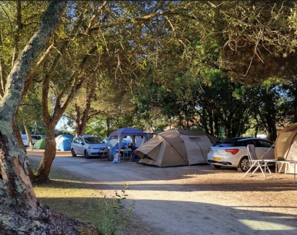 Camping Paradis Le Tastesoule **** — Campingplass in Vensac