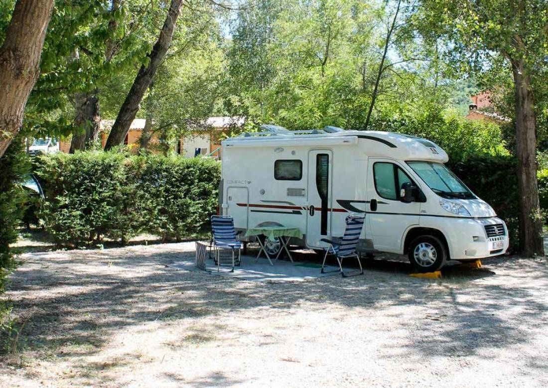 Camping La Rivière *** — Kemping in Saint-Maime