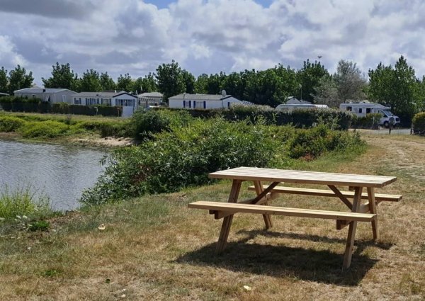 Camping La Rousselotière * — Photo 2