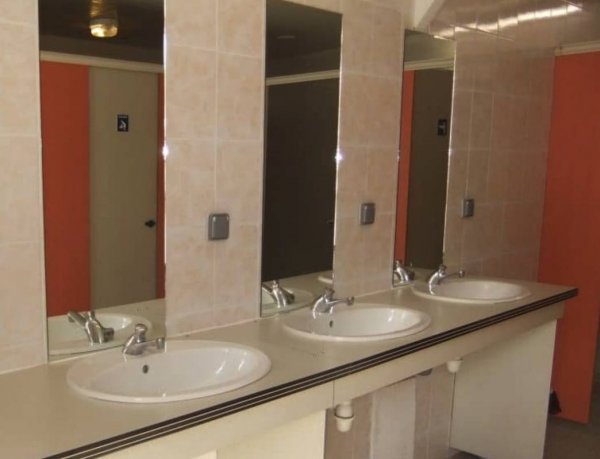 Camping La Rousselotière * — Photo 3