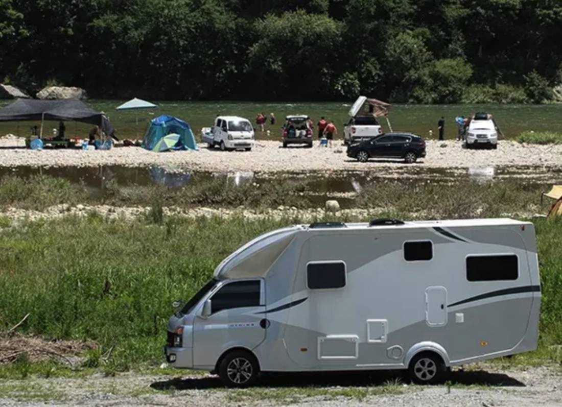 Camping la Rouviere — Campingplads in Vallon-Pont-d'Arc / Auvergne-Rhône-Alpes