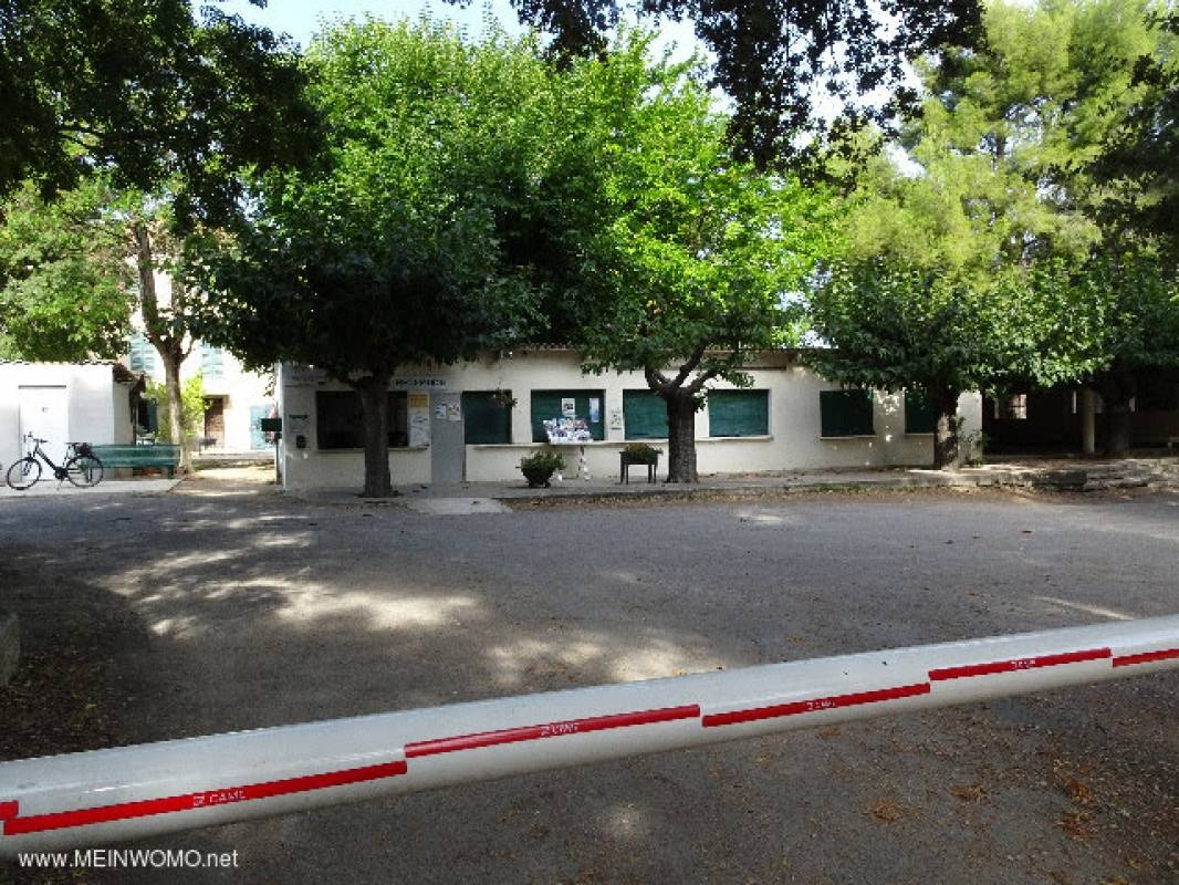 Camping La Sauge — Місце для кемпінгу in La Ciotat