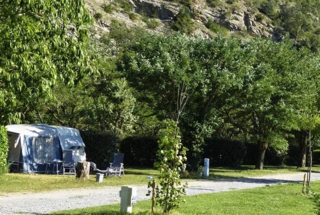Camping Village Nature Zen *** — Campingplatz in Uzer