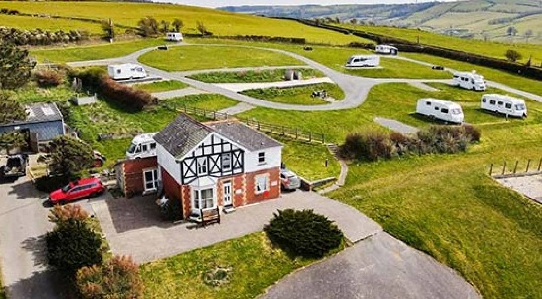 Midfield Holiday & Residential Park — Campingplass in Penparcau