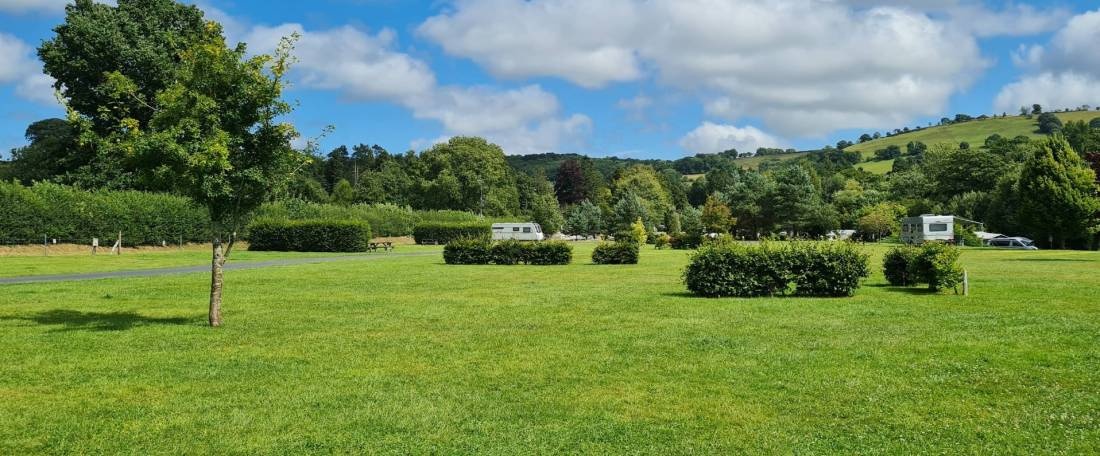 Erwlon Caravan & Camping Park — Camping in 