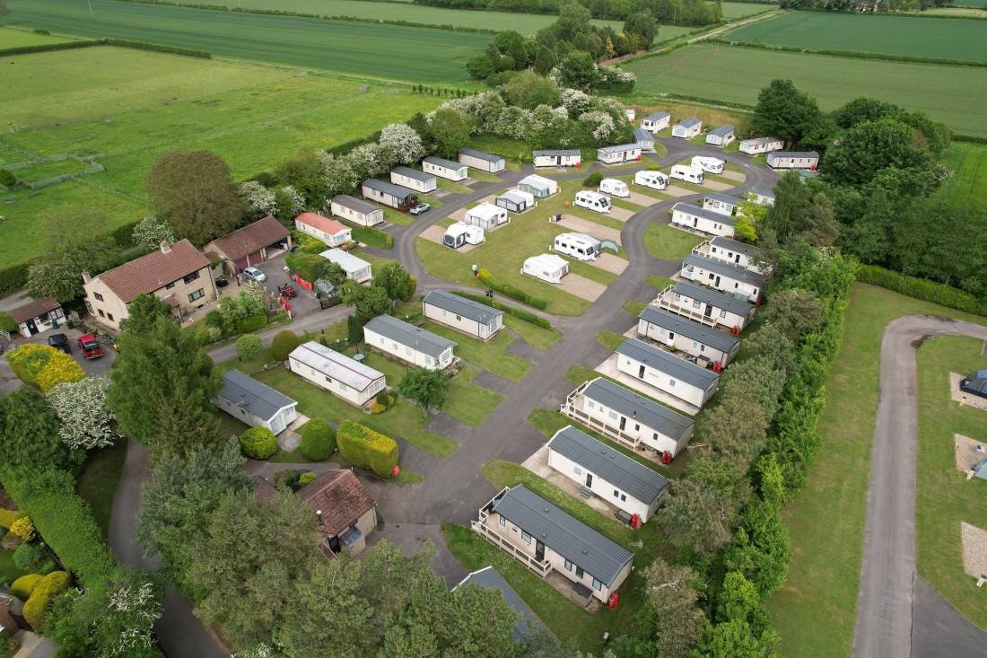 Robin Hood Caravan Park — Area da campeggio in Slingsby, York