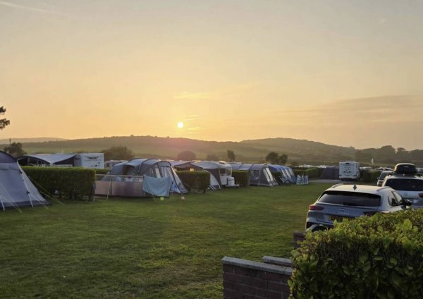 Polmanter Touring Park — Photo 2