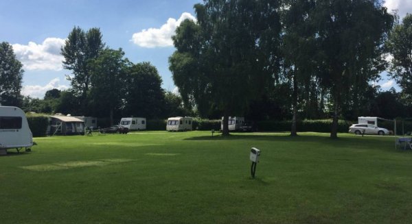 Bridge Villa Camping and Caravan Park — Photo 3