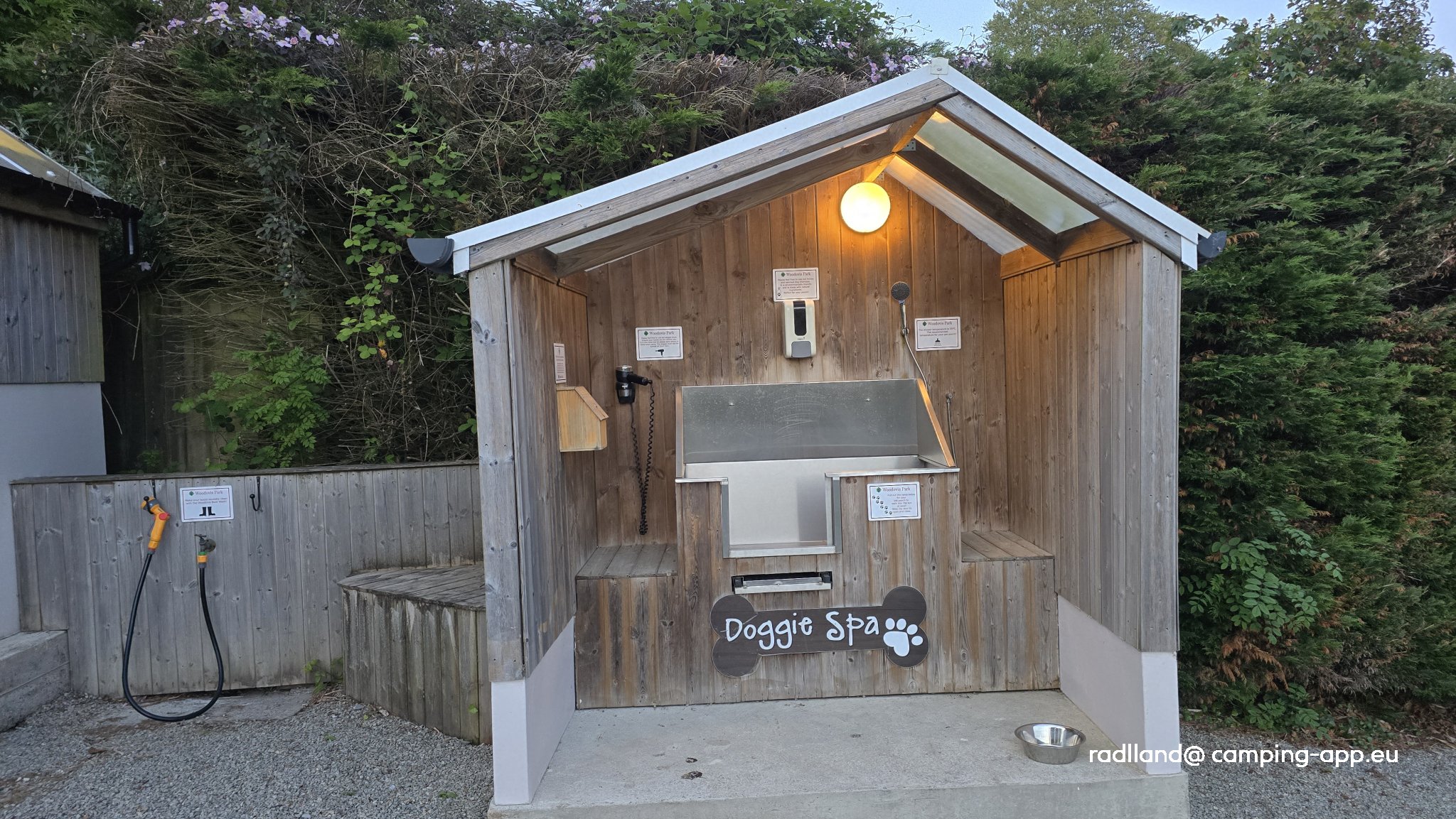 Woodovis Cottages — Photo 4