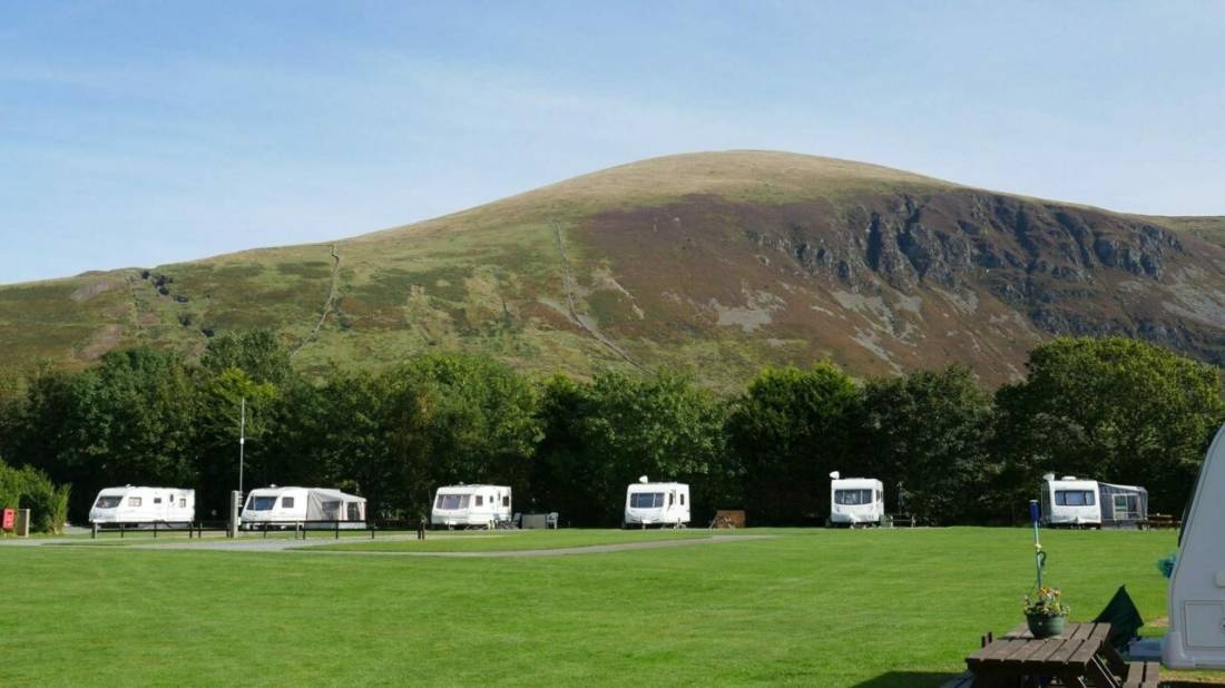 Bryn Gloch Caravan and Camping Park — 露营地 in Betws Garmon/Caernarfon / Wales