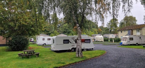 Riverside Caravan Park — Photo 2