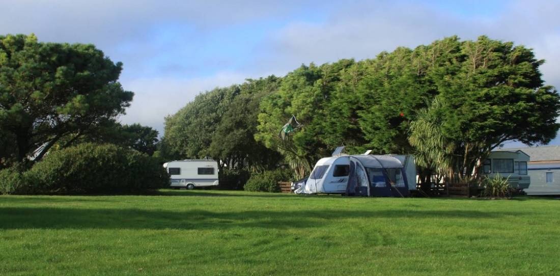 Kenneggy Cove Holiday Park — Camping Site in Penzance / England