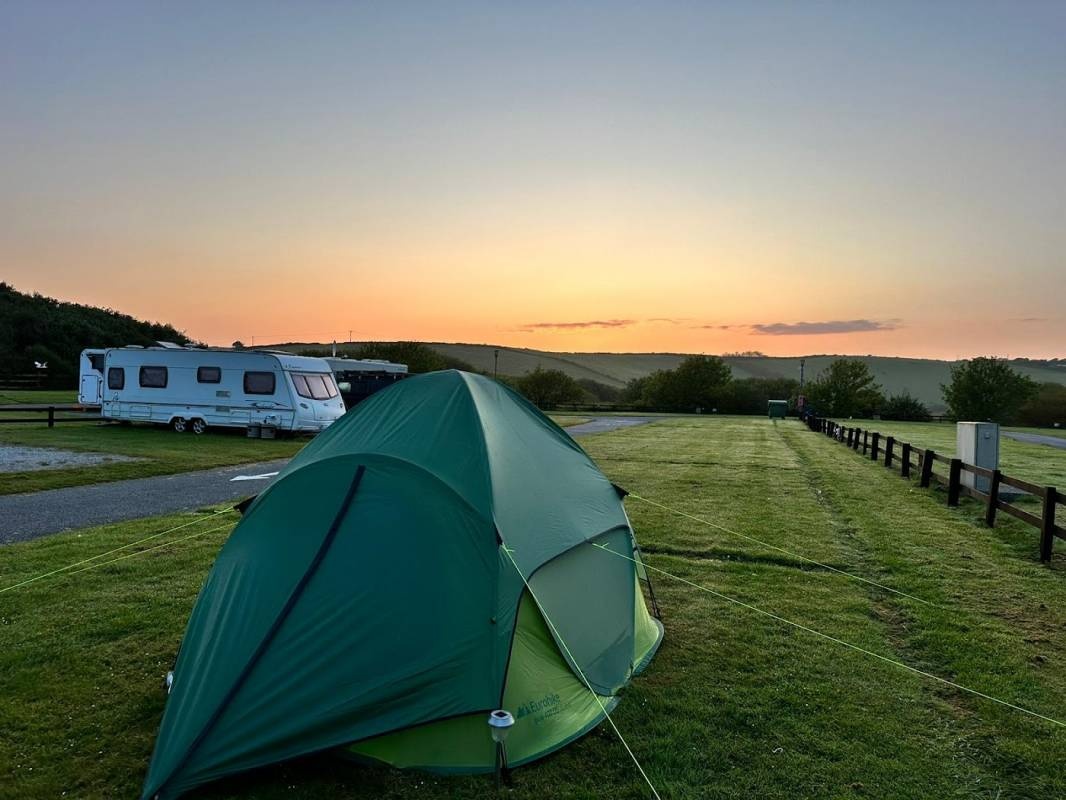 Porth Beach Holiday Park — Camping Site in 