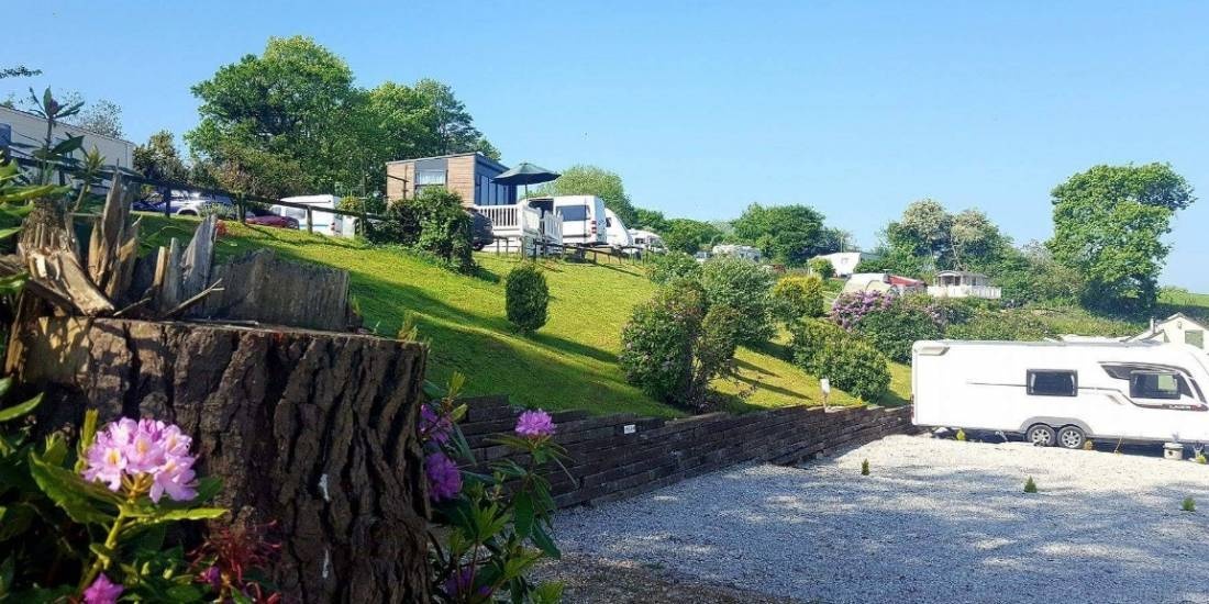 Pine Green Valley Caravan and Camping Park — Camping Site in Doublebois, Liskeard