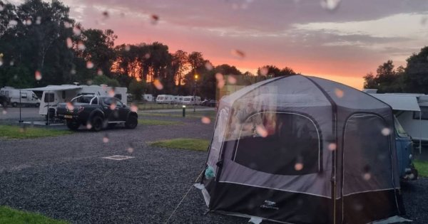 Lower Lacon Caravan Park — Photo 2