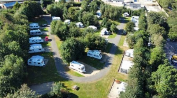 Springfield Touring Park — Photo 2