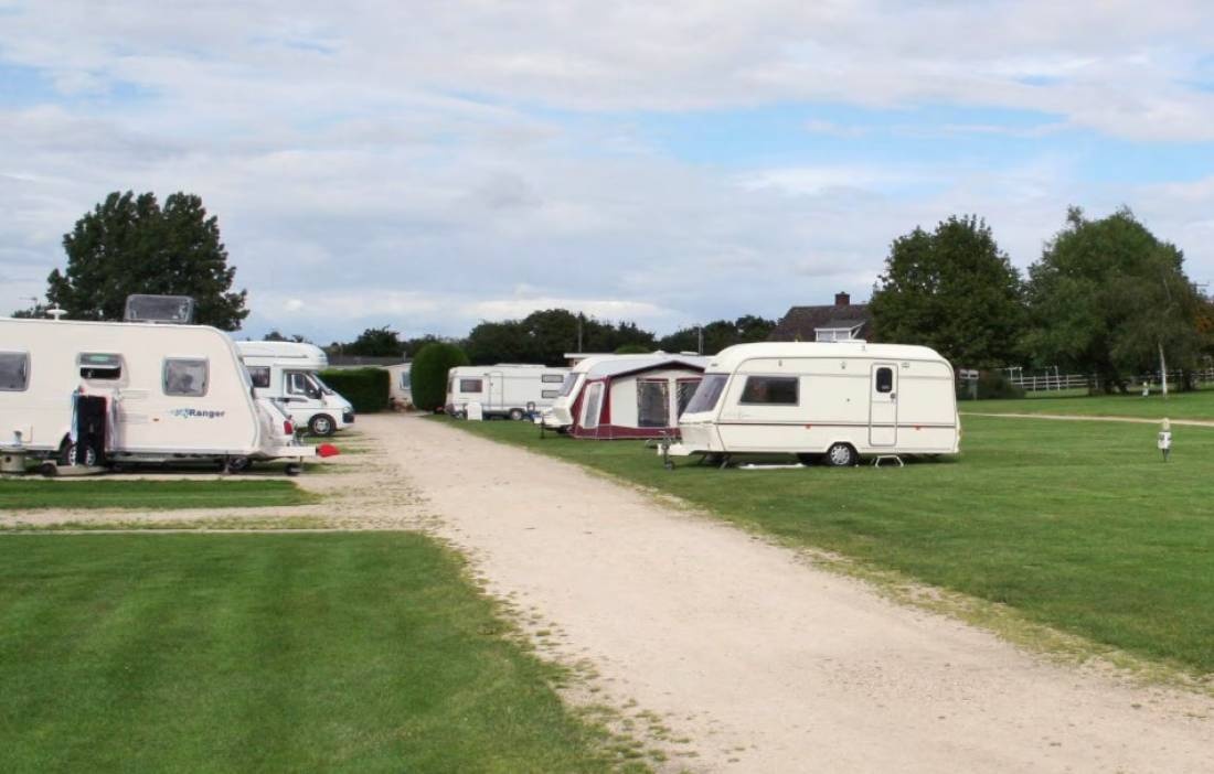Dodwell Park — Kemping in Stratford-upon-Avon / Warwickshire / England