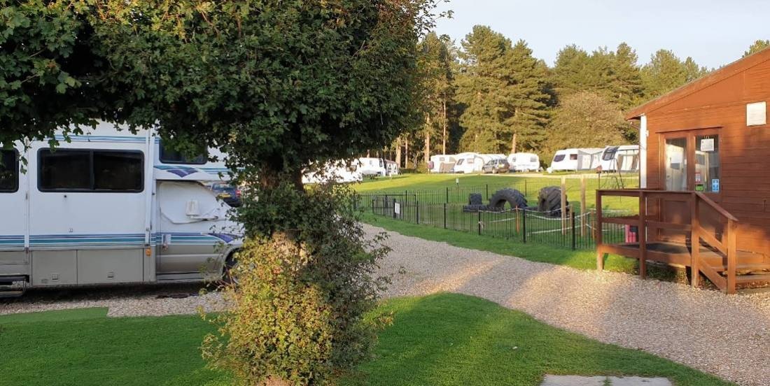 Walesby Woodlands Caravan Park — Cámping in Market Rasen / Lincolnshire / England