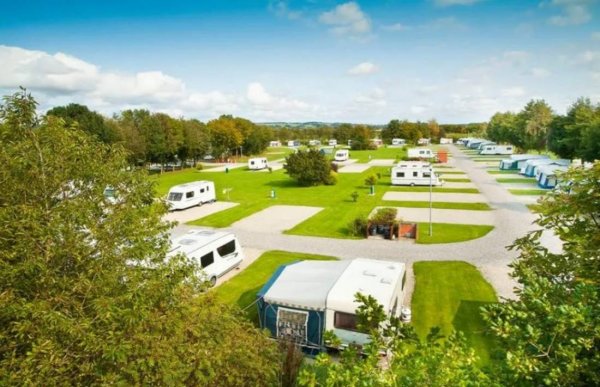 Vale of Pickering Caravan and Camping Park — Foto 4