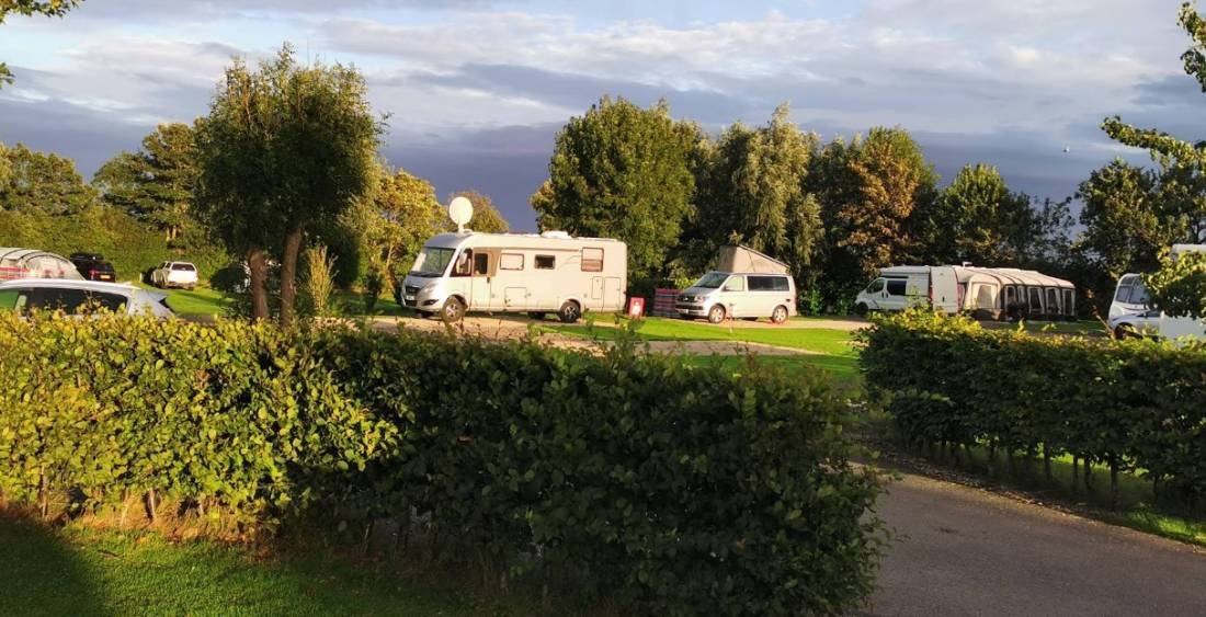 Wombleton Caravan Park — Area da campeggio in Kirkbymoorside / North Yorkshire / England