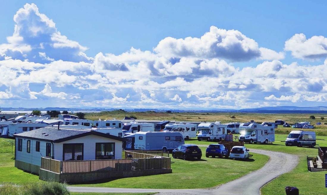 Dornoch Camping & Caravan Site — Місце для кемпінгу in  / Scotland
