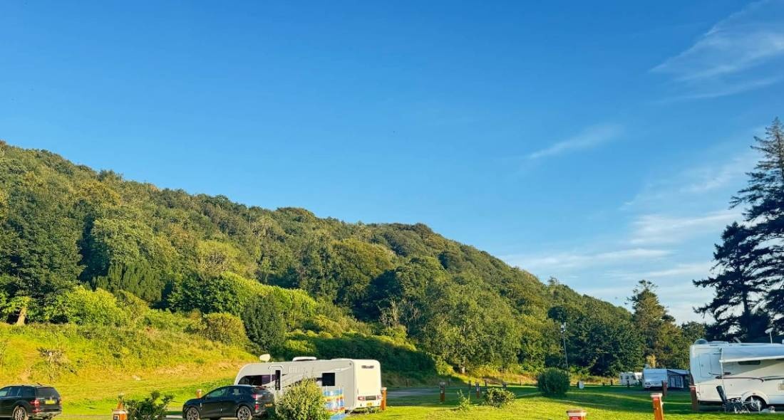 Castle Cary Holiday Park — Sítio de acampamento in Creetown (Wightownsh.) / Scotland