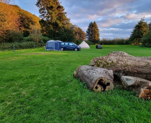 Castle Cary Holiday Park