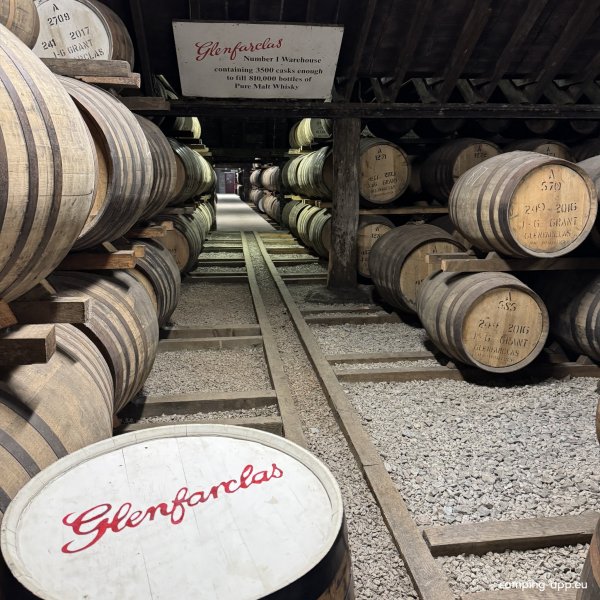 Speyside Gardens Caravan Park — Photo 3